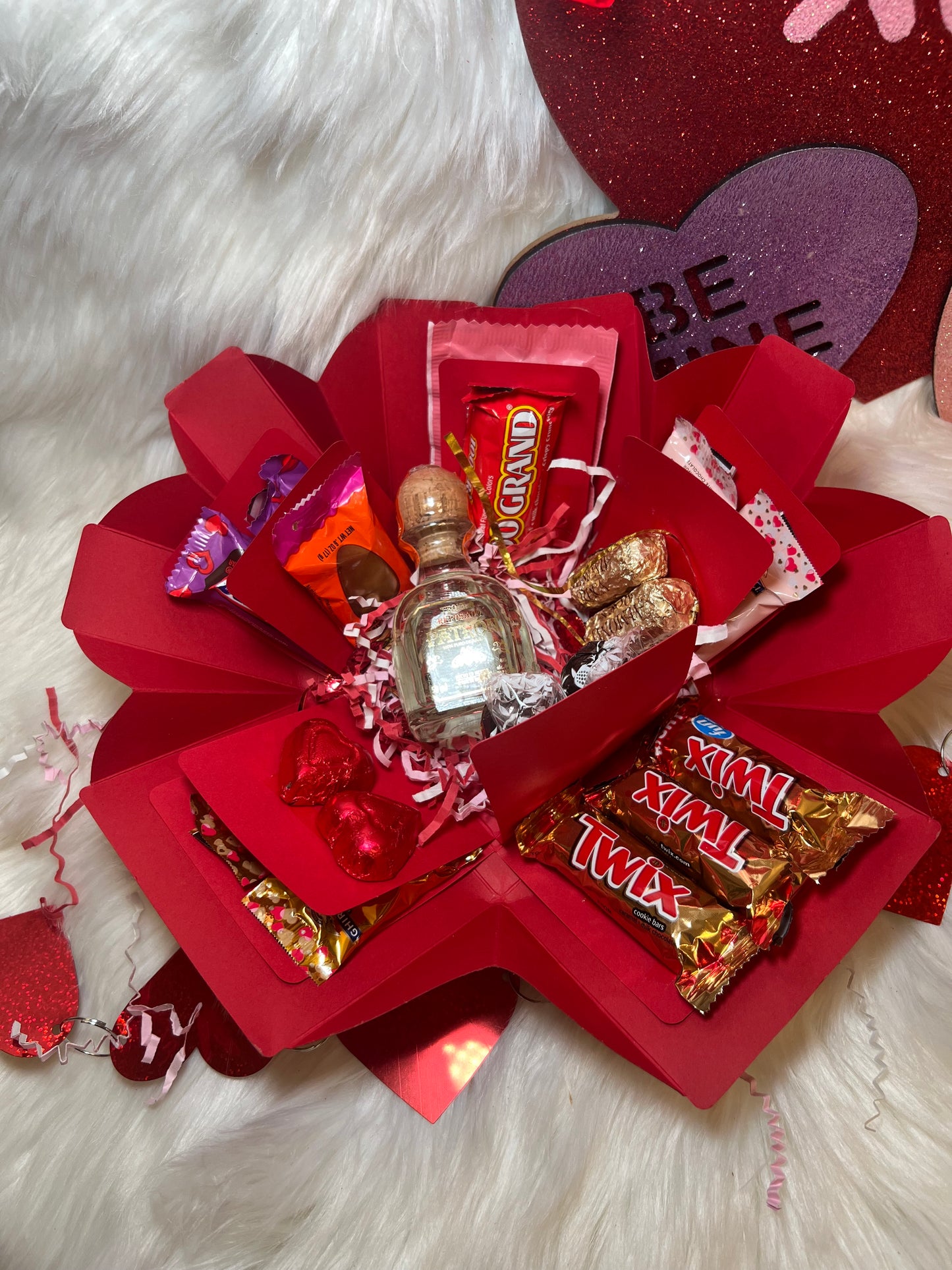 Medium Valentine Gift Box